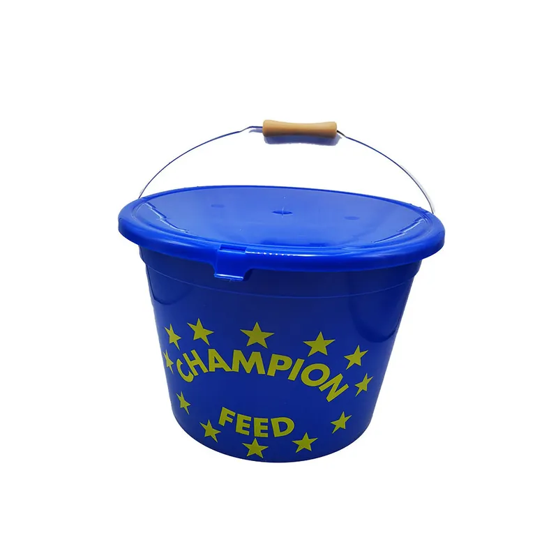 Seau avec couvercle de 13L Champion Feed Must-Have