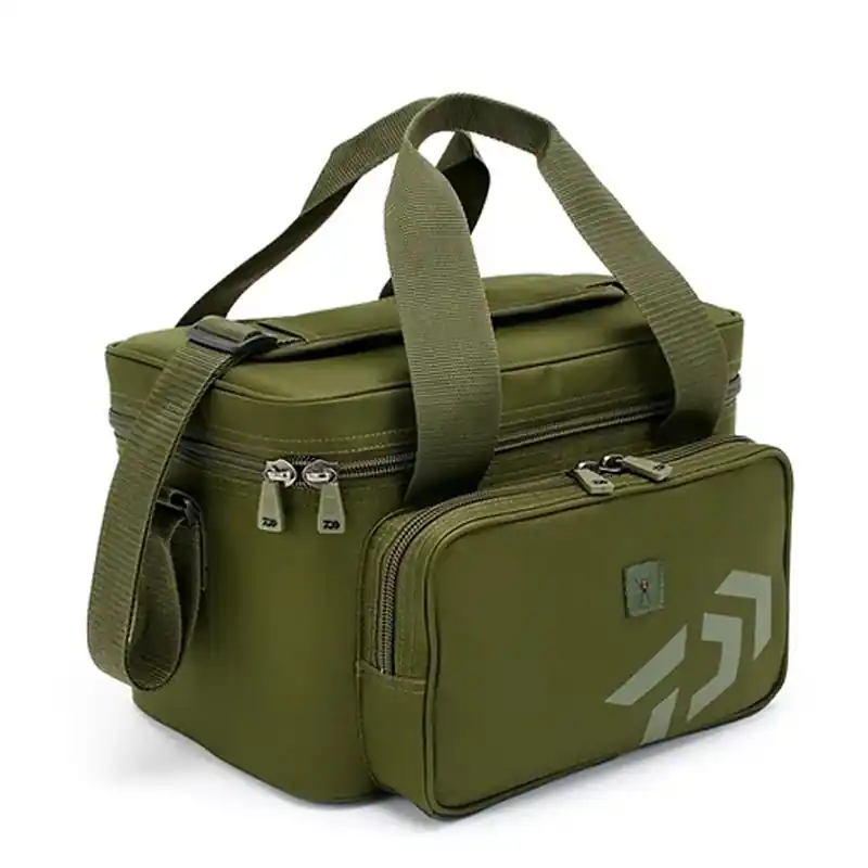 Promotion Saisonnière Sac glacière Daiwa Black Widow