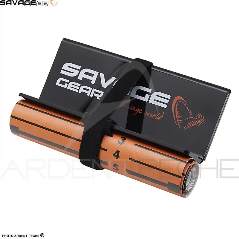 Dernier Modèle Toise SAVAGE GEAR Measure up roll 130cm