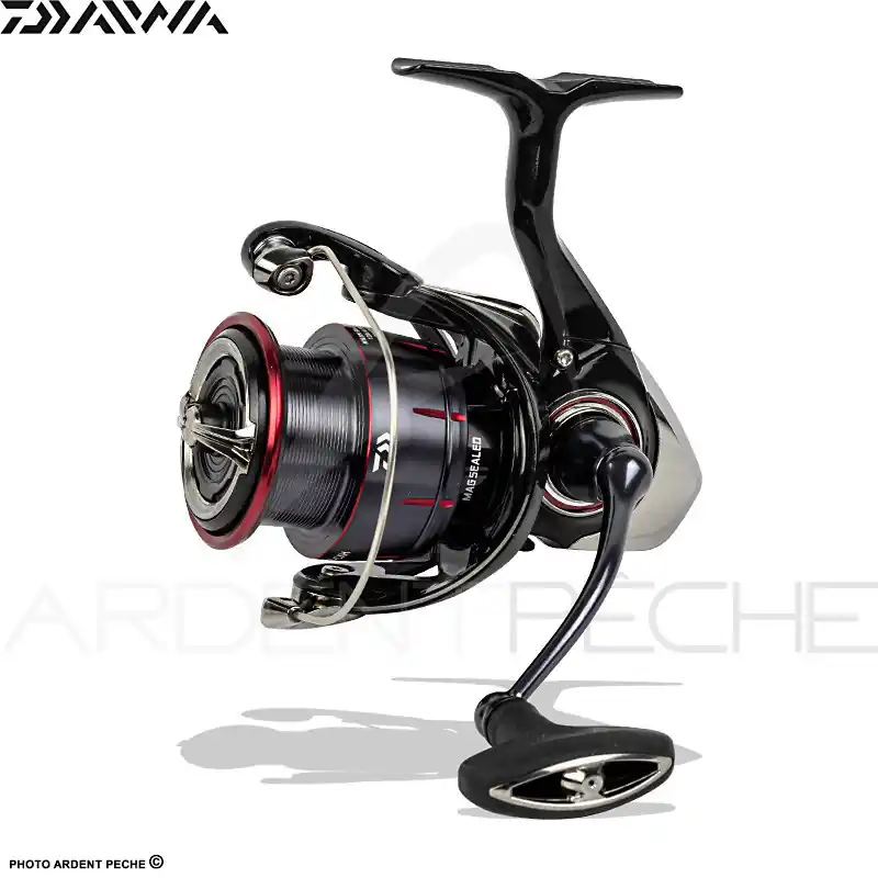 Seulement Aujourd'hui Moulinet spinning DAIWA Fuego LT 23