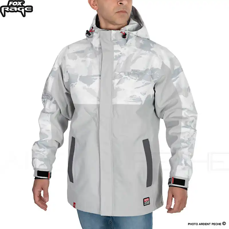 Bon Plan Veste FOX RAGE RS Triple layer jacket light camo