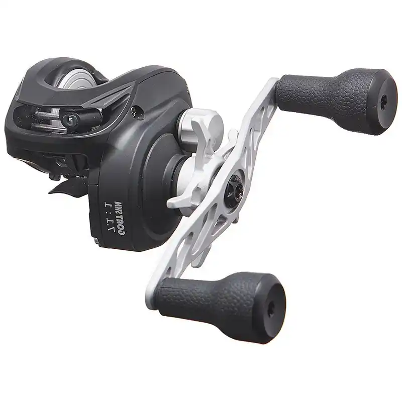 Moulinet casting BATES The G.O.A.T. swimbait Offre Exclusive
