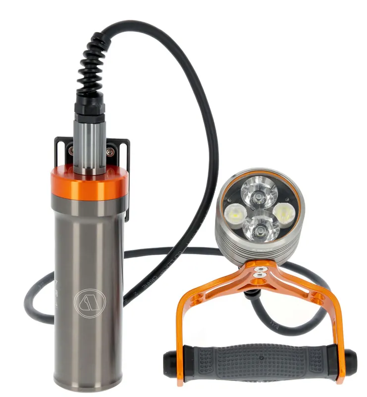 Petit Prix Lampe de plongée Apeks LUNA-X