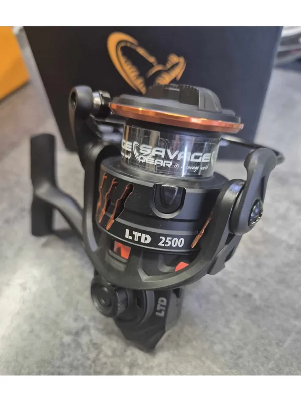 Must-Have MOULINET SPINNING SAVAGE GEAR ORANGE LTD 2500