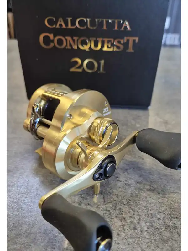MOULINET CASTING SHIMANO CALCUTTA CONQUEST 201 Dernière Chance
