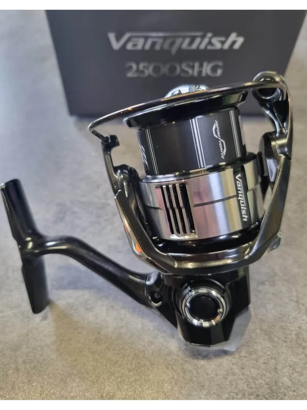 Commander Vite MOULINET SPINNING SHIMANO VANQUISH FC 2500 SHG