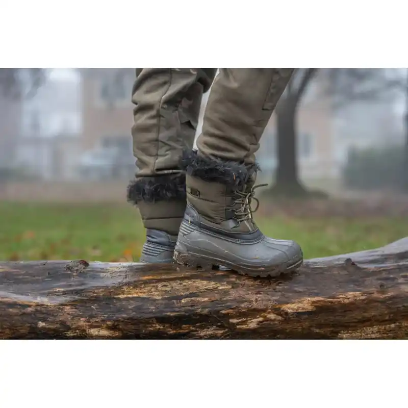 Retour Gratuit ZERO TOLERANCE POLAR BOOTS SIZE 11 (EU 45)